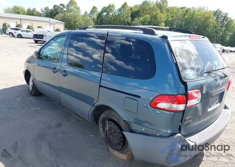 2002 Toyota Sienna Le from USA, damaged, VIN 4T3ZF13C52U468581